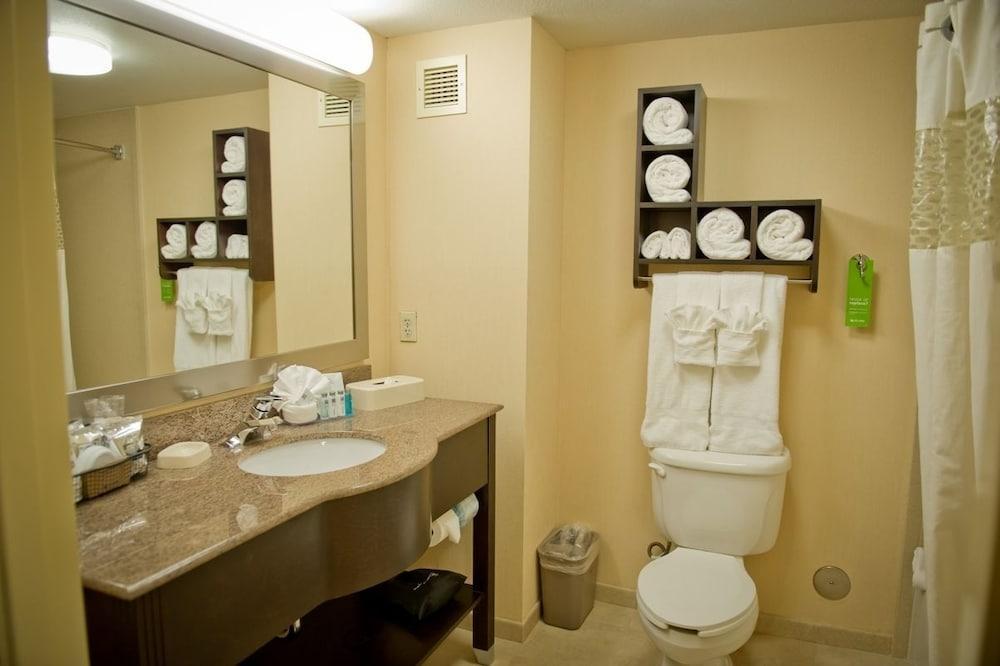 Hampton Inn Oakland-Хейуорд Экстерьер фото