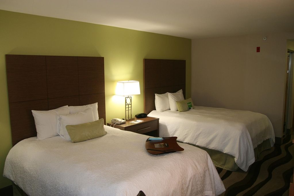 Hampton Inn Oakland-Хейуорд Номер фото