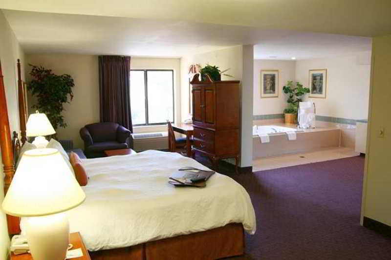 Hampton Inn Oakland-Хейуорд Номер фото